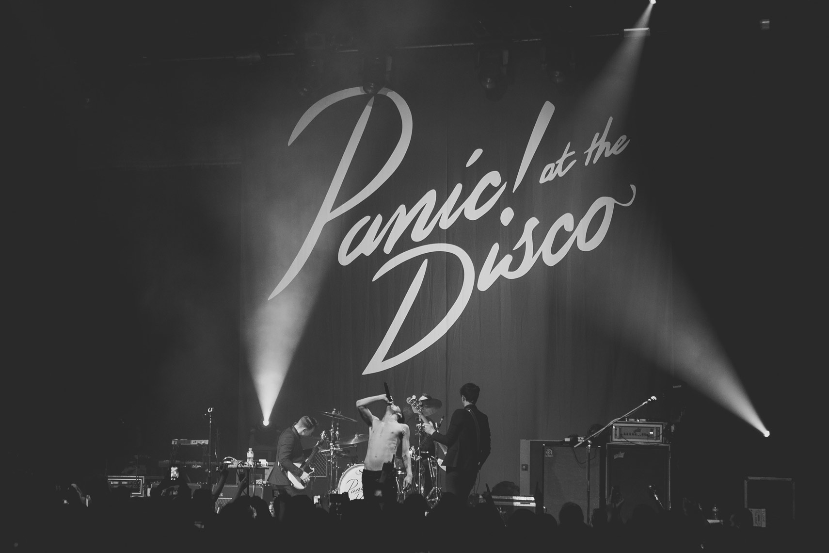  Panic_At_the_Disco 13